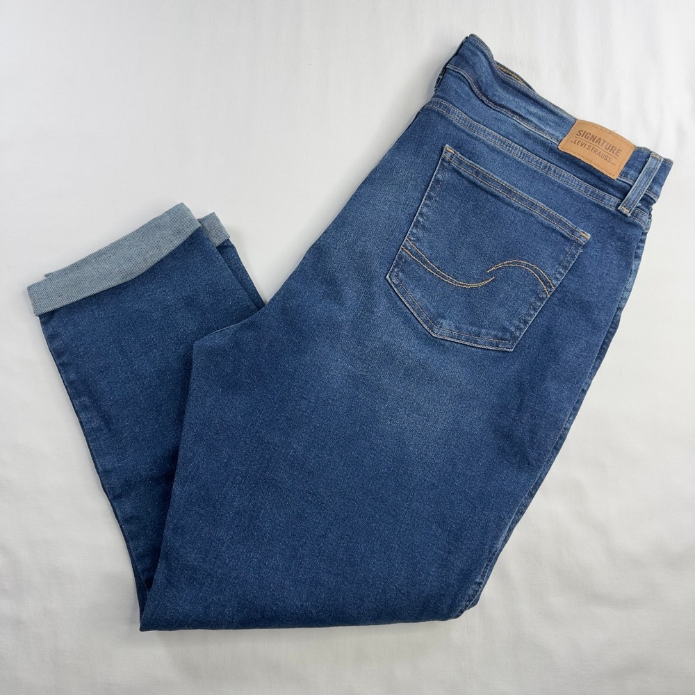 Levi Signature Jeans Womens 18 Blue Heritage Boyfriend Denim Cuffed Denim